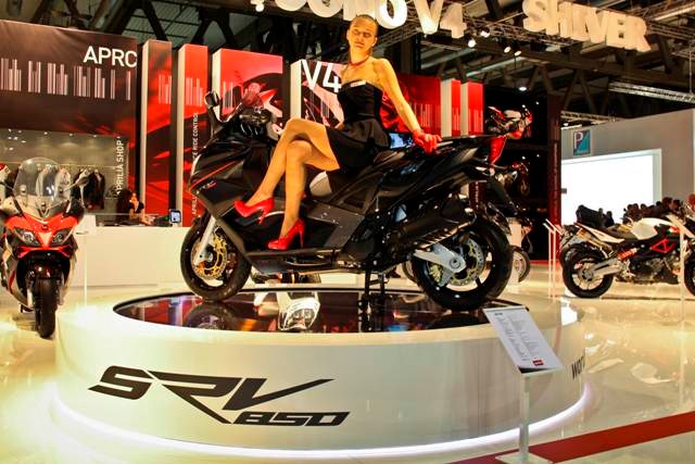 Aprilia SRV 850
